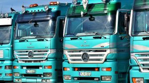 Kamionski prevoznici iz Srbije blokirali granice sa Crnom Gorom