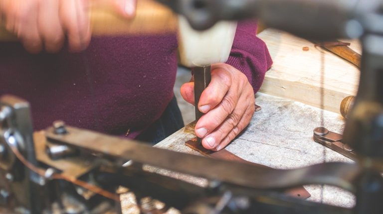 Može li ukidanje obaveznog majstorskog ispita ozbiljno ugroziti profesionalne standarde zanatlija?